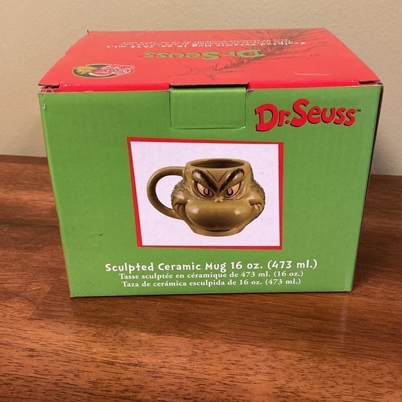 NEW DR. SEUSS GRINCH SCULPTED CERAMIC MUG - Picture 2 of 9